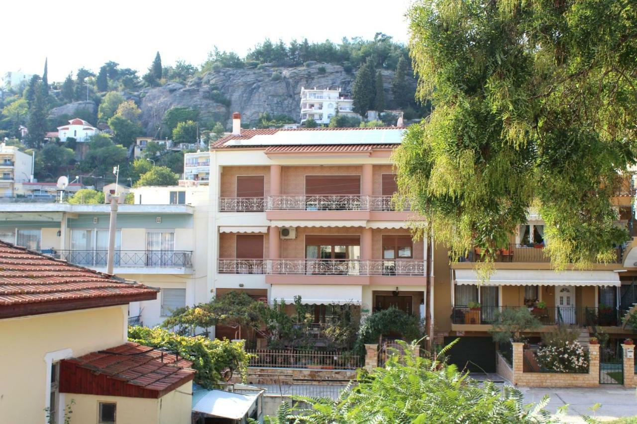 Sapphire & Ivory Luxury Apartments - Kavala Exterior foto